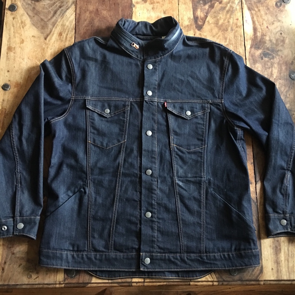 Levi’s Commuter Trucker Jacket
